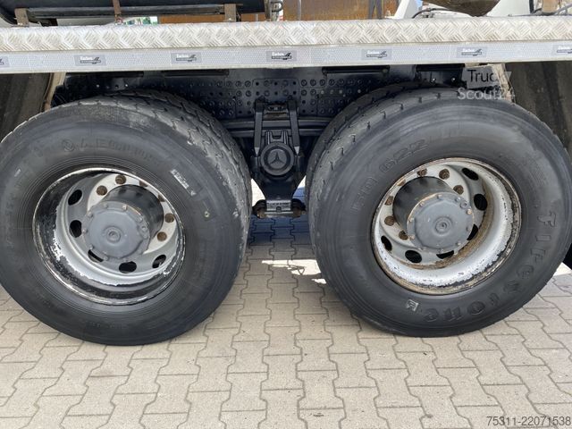 Autodomíchávač betonu MERCEDES-BENZ Arocs 3236 8x4| 9m³ Stetter*Blatt*Kamera*AC*1.Hd