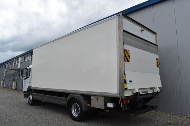 Autocarro con cassone MERCEDES-BENZ Atego 1529 4x2 Koffer LBW AHK Top Zustand