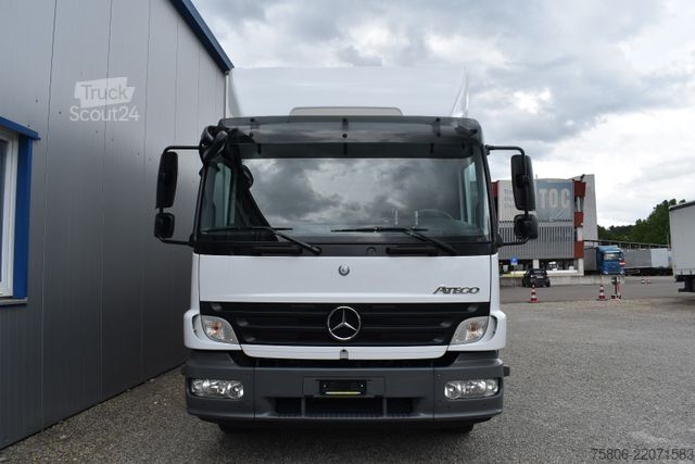 Autocarro con cassone MERCEDES-BENZ Atego 1529 4x2 Koffer LBW AHK Top Zustand