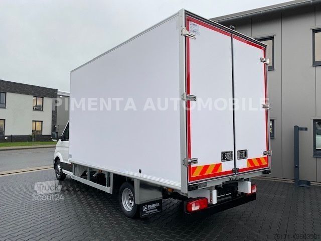 Vrachtwagen met bakwagen VOLKSWAGEN Crafter 50 FILZ KOFFER 2,40mH NAV KLIMA TEMPOMAT