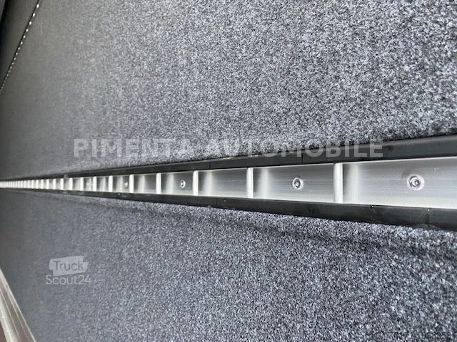 Vrachtwagen met bakwagen VOLKSWAGEN Crafter 50 FILZ KOFFER 2,40mH NAV KLIMA TEMPOMAT