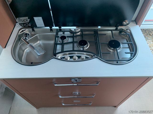 Bivalnik BÜRSTNER AVERSO 485 TS SUPER SALE -5.860¤