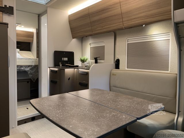 Polintegriran avtodom BÜRSTNER B 66 TD 732 G