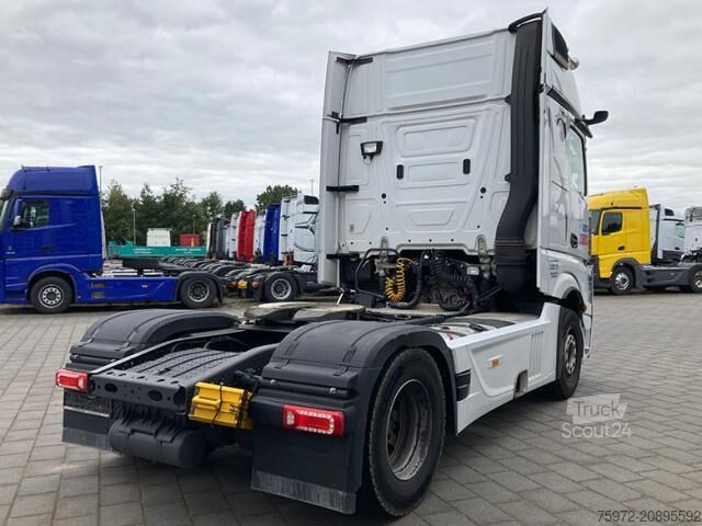 Standard dragbil Actros 1851 LS