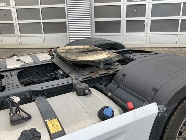 Standard dragbil Actros 1851 LS