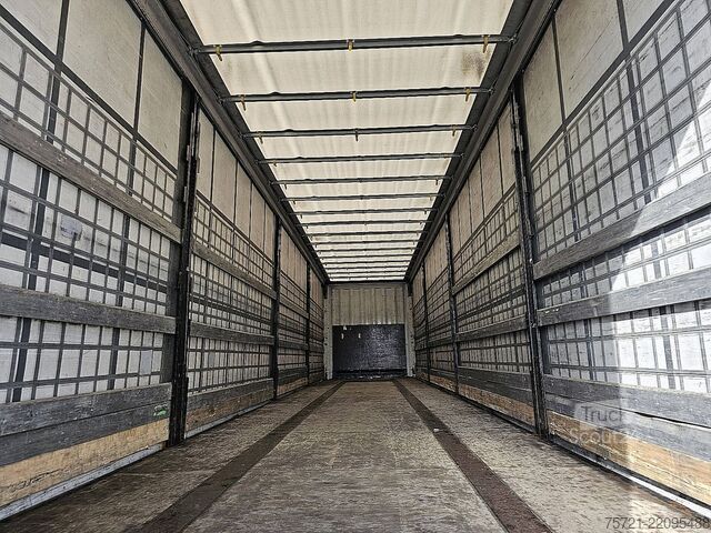 Stumdomi tentai KRONE SD STEERAXLE TAILLIFT