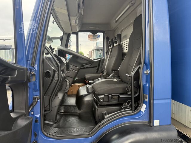 Autocarro con cassone e sponda Iveco eurocargo 160-250