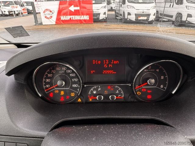 Camping-car BÜRSTNER Campeo 640 **Ex-Vermietfahrzeug**