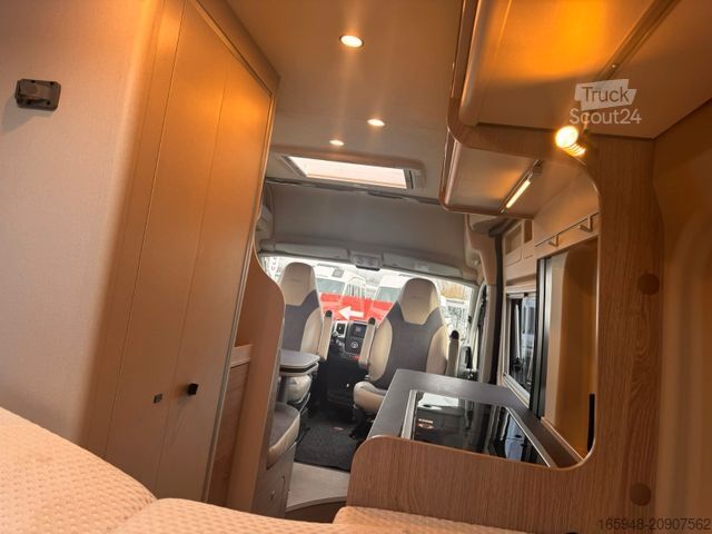 Camping-car BÜRSTNER Campeo 640 **Ex-Vermietfahrzeug**