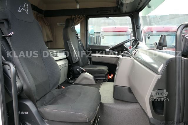 Camion plateau MAN TGM 15.290 Baumaschinentransporter Navi Euro 6