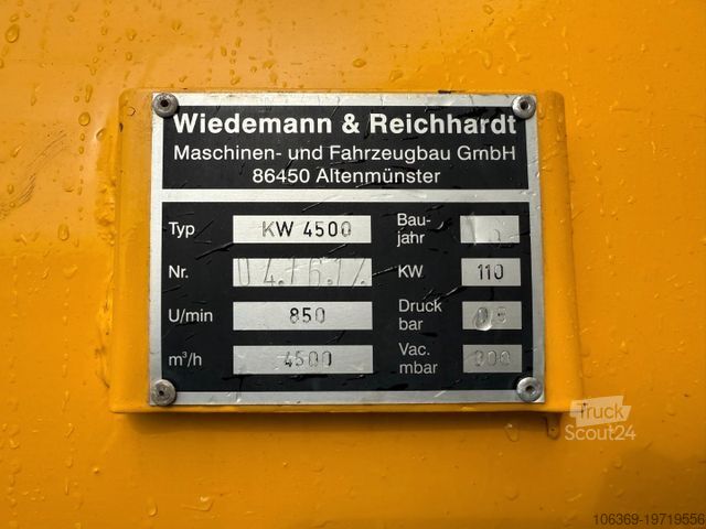 Vacuum tank truck MERCEDES-BENZ 3258 RHD 8x4-4 Wiedemann Super 1000 Recycler