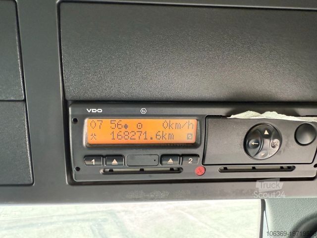 Vacuum tank truck MERCEDES-BENZ 3258 RHD 8x4-4 Wiedemann Super 1000 Recycler