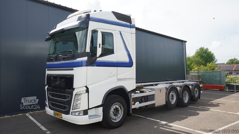 Containervervoer Volvo FH 460 8X2 20 FT CONTAINER TRANSPORT TRUCK