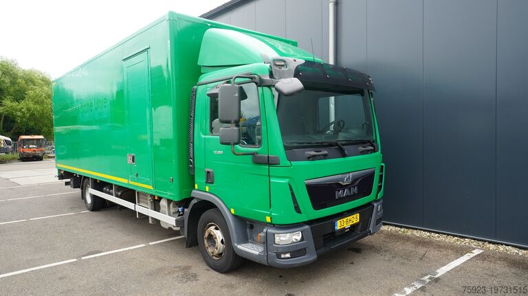 Valiză MAN TGL12.180 4X2 CLOSED BOX