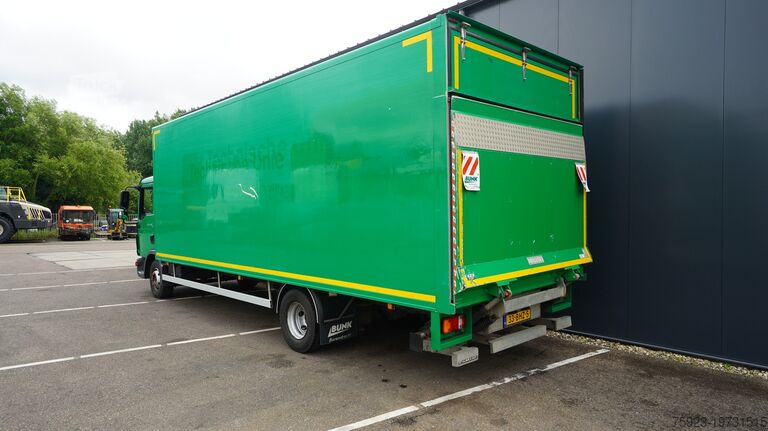 Valiză MAN TGL12.180 4X2 CLOSED BOX