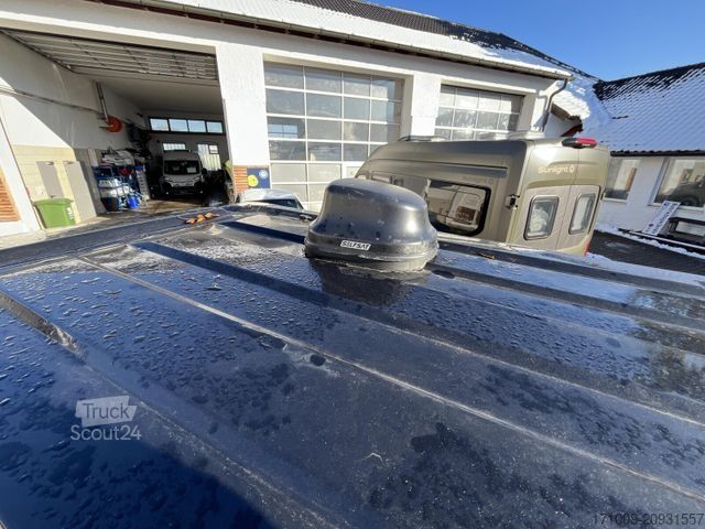 Karavan SUNLIGHT Adventure Cliff 640 8G Safety+ACC Digital LED