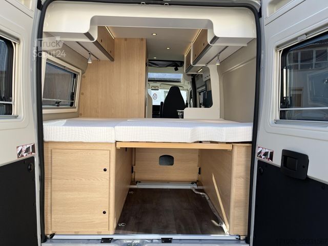 Lakóautó SUNLIGHT Cliff X 600 RT Schwenkbad Digitalpaket