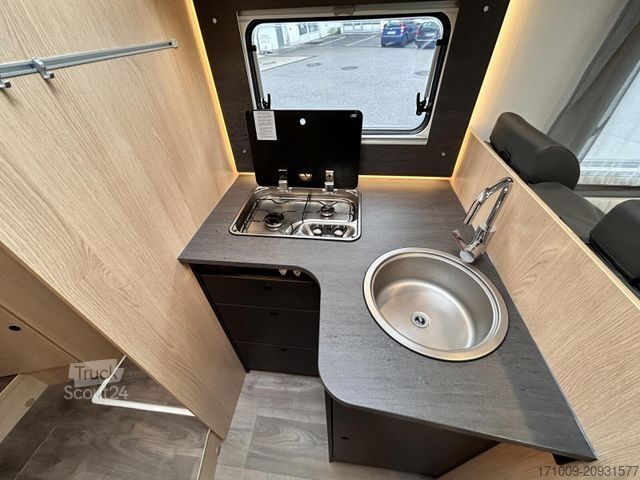 Yarı entegre karavan SUNLIGHT Adventure T 68 8G-Autom Hubbett SAT Navi Kamera