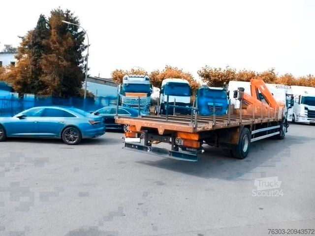 LKW mit Pritsche (offen) RENAULT 270dci *Pritsche/Kran /Fassi*