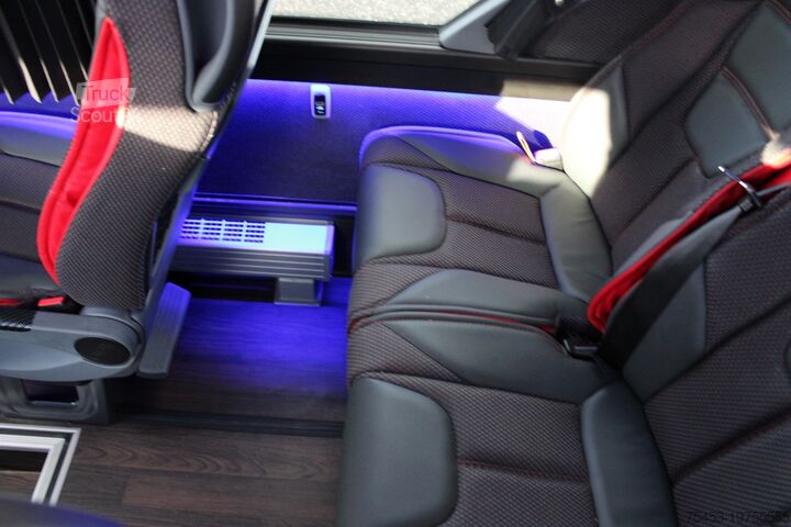 Fourgonnette Mercedes-Benz Sprinter HD VIP 519 19+1+1 Luftfederung