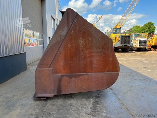 Standarta kauss Caterpillar Caterpillar 990 Bucket