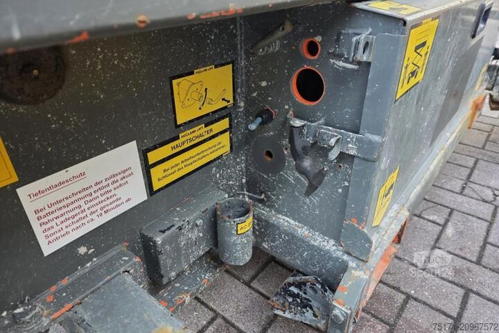 Podnośnik nożycowy Holland Lift Ecostar HL-11816 As-Is, For Parts, Electric, 14m W