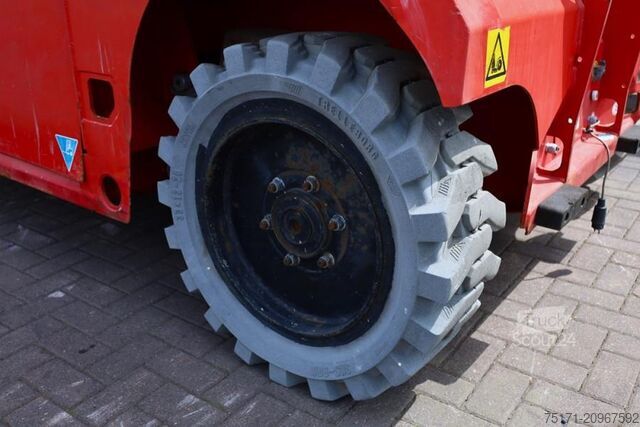 Škarjasto dvigalo PB Lifttechnik S151-19E 4x4 Electric, 4x4 Drive, 15m Working Heig