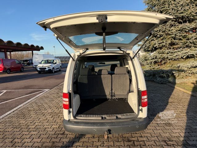 Minibus VOLKSWAGEN Caddy 1.6 TDI Tempomat AHK Climatic 5 Sitzer1