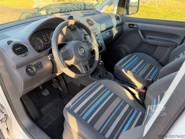 Minibus VOLKSWAGEN Caddy 1.6 TDI Tempomat AHK Climatic 5 Sitzer1