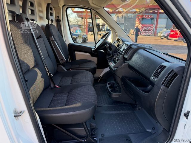 Dubă cu acoperiș înalt PEUGEOT Boxer L3H3 Pro BlueHDi 160 Klima 1.Hand