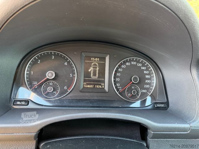 Duba panelată VOLKSWAGEN Caddy 1.6 TDI Tempomat AHK Climatic 5 Sitzer1