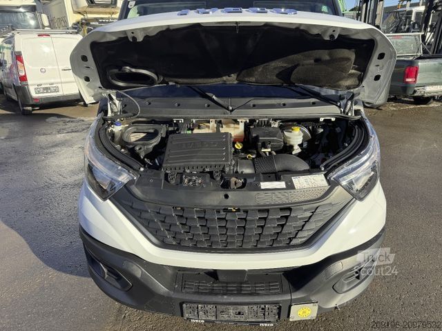 Transporter Fahrgestell IVECO Dayli 35s14 Fahrgestell 3,5 AHK Klima Tempomat