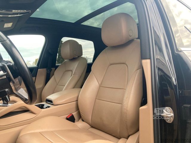 Pikaps PORSCHE Cayenne Basis