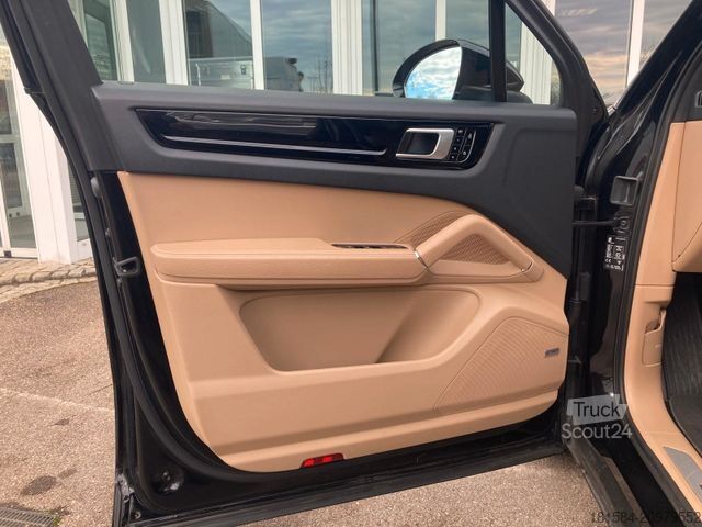 Pikaps PORSCHE Cayenne Basis