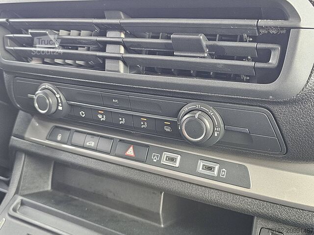 Bestelauto PEUGEOT EXPERT 2.0 L2 Navi Automaat