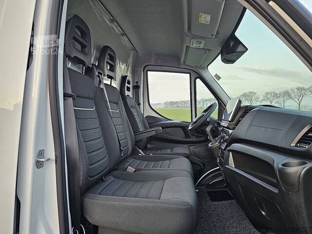 Break à toit surélevé IVECO DAILY 35C18 N1 ! ac aut EURO6