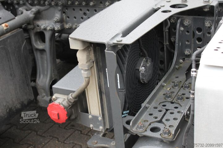 Tracteur routier standard Mercedes-Benz Arocs 1843 E6 ACC Hydraulik Alu-Felgen Kühlbox