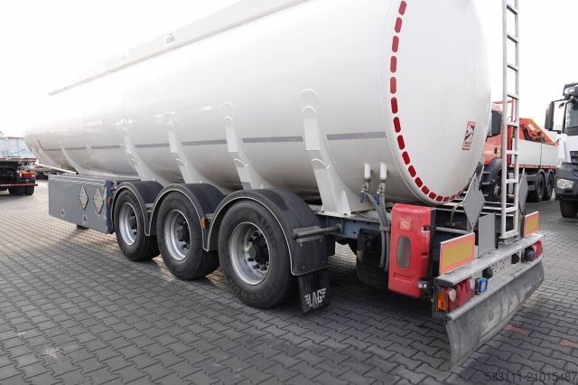 Tanker yarı römork LAG CYSTERNA DO PALIWA / 36200 L / 4 KOMORY