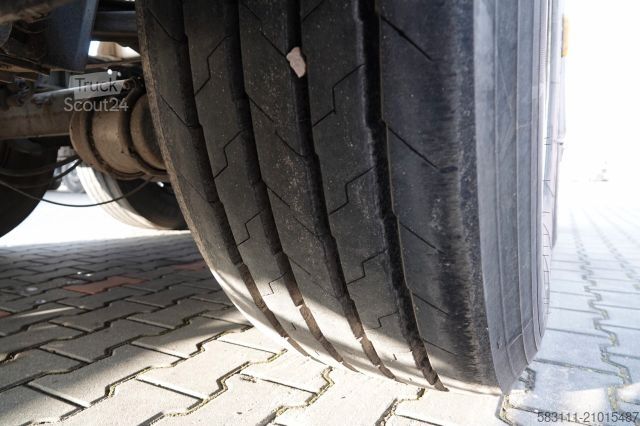 Tanker yarı römork LAG CYSTERNA DO PALIWA / 36200 L / 4 KOMORY