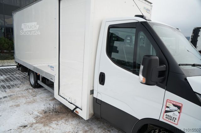 Koelwagen met geïsoleerde laadbak IVECO DAILY 50-180 /  IZOTERMA  / KONTENER  5,5 M / WI