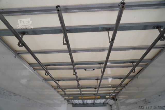 Koelwagen met geïsoleerde laadbak IVECO DAILY 50-180 /  IZOTERMA  / KONTENER  5,5 M / WI