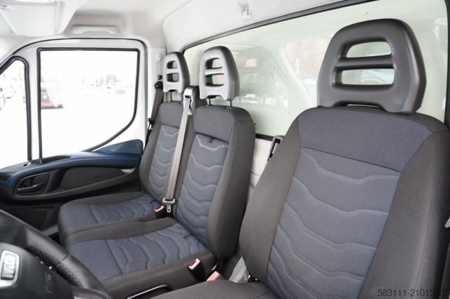 Koelwagen met geïsoleerde laadbak IVECO DAILY 50-180 /  IZOTERMA  / KONTENER  5,5 M / WI