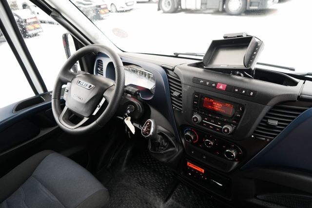 Koelwagen met geïsoleerde laadbak IVECO DAILY 50-180 /  IZOTERMA  / KONTENER  5,5 M / WI