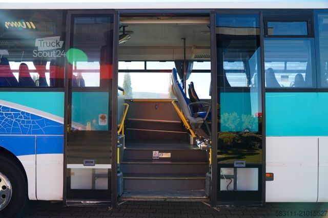 Autobus MERCEDES-BENZ INTOURO / EURO 5 / MANUAL / SPROWADZONY /