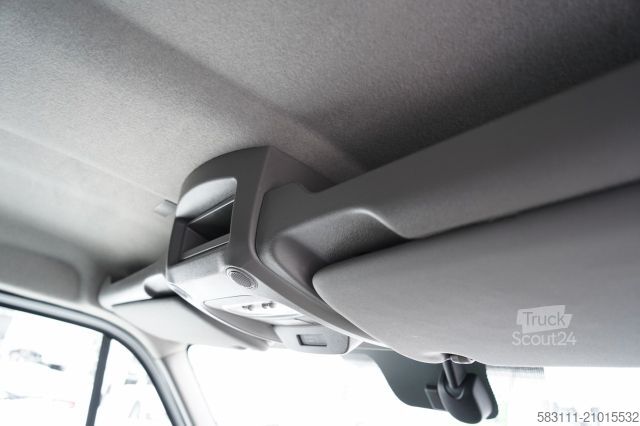 Bestelwagen RENAULT MASTER / BLASZAK / FURGON / BRYGADÓWKA 7 MIEJSC