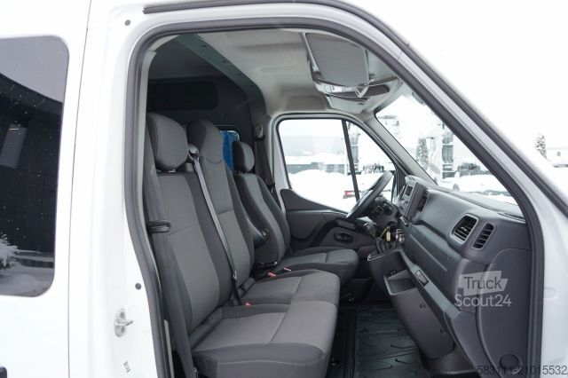 Bestelwagen RENAULT MASTER / BLASZAK / FURGON / BRYGADÓWKA 7 MIEJSC