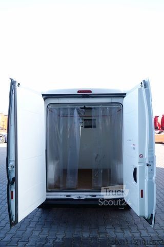 Koelwagen met geïsoleerde laadbak FIAT DUCATO / CH?ODNIA / MUTLITEMPERATURA / 2X AGREGA
