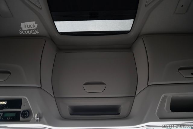 Standaard trekker IVECO S-WAY / 460 / RETARDER /  LNG / 