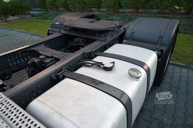 Štandardný ťahač MERCEDES-BENZ ACTROS 1845 / STREAM SPACE 