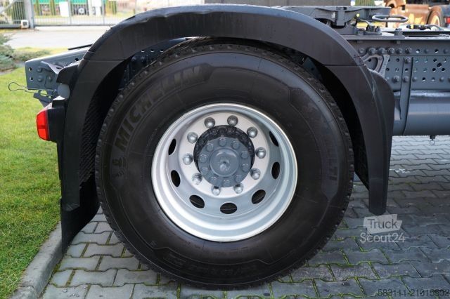 Štandardný ťahač MERCEDES-BENZ ACTROS 1845 / STREAM SPACE 